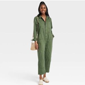 Universal Thread Green Jumpsuit